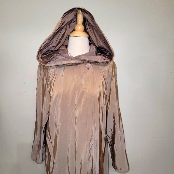 Villainous cloak - Picture 3 of 8